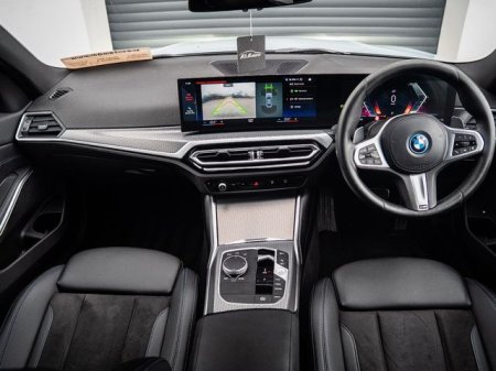 2023 BMW 3-Series - photo 10