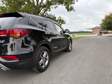 2017 Hyundai Santa Fe - photo 12