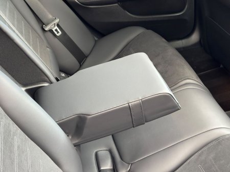 2026 Mercedes-Benz C-Class - photo 19