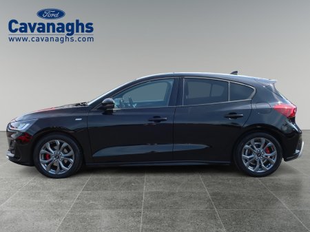 2023 Ford Focus - photo 2