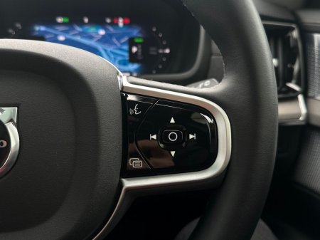 2025 Volvo XC90 - photo 31