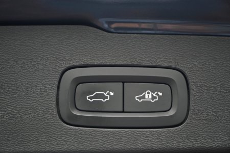 2020 Volvo V60 - photo 16