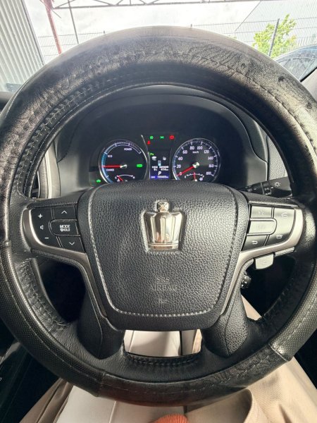 2013 Toyota Crown - photo 9
