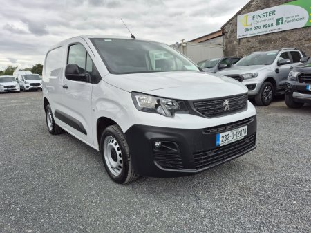 2023 Peugeot Partner - photo 2