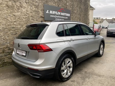2021 Volkswagen Tiguan - photo 4