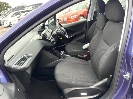 2016 Peugeot 208 - photo 16