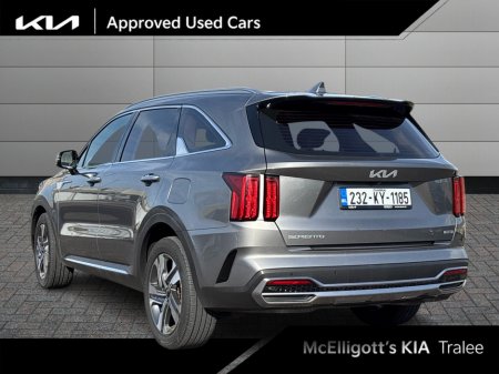 2023 Kia Sorento - photo 2