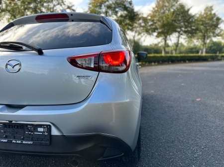 2017 Mazda Demio - photo 7