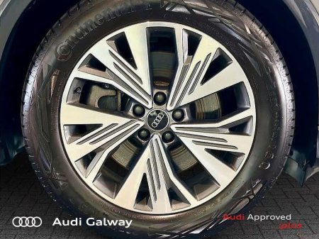 2026 Audi Q4 e-tron - photo 6