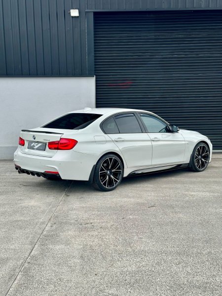 2017 BMW 3-Series - photo 6