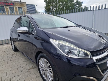2019 Peugeot 208 - photo 2