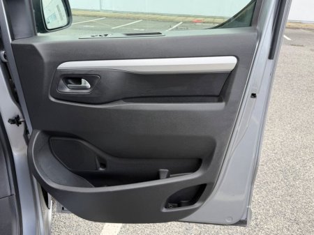 2020 Toyota Proace - photo 17