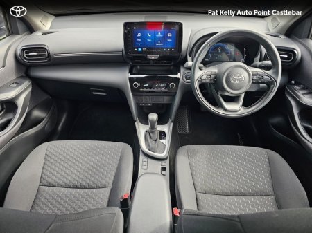 2024 Toyota Yaris Cross - photo 8