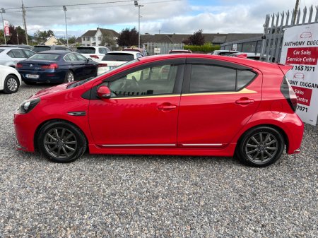 2015 Toyota Aqua - photo 6