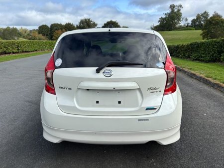 2015 Nissan Note - photo 6