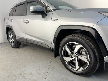 2022 Toyota RAV4 - photo 11