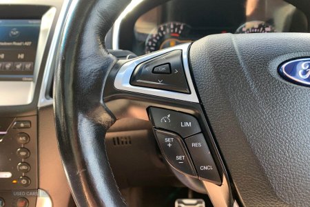 2017 Ford Edge - photo 17