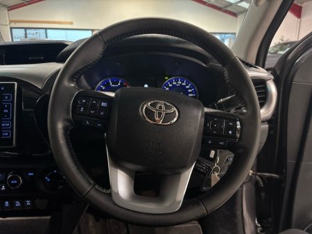 2020 Toyota Hilux - photo 9