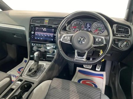 2020 Volkswagen Golf - photo 19