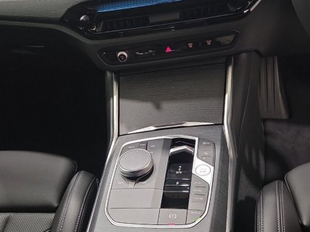 2026 BMW 3-Series - photo 10