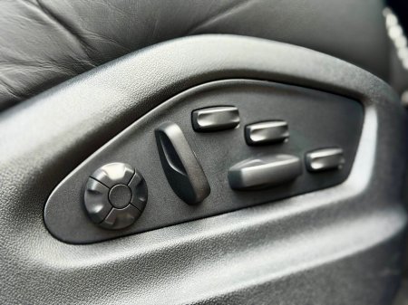 2024 Porsche Cayenne - photo 24