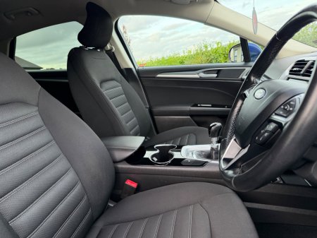 2016 Ford Mondeo - photo 12