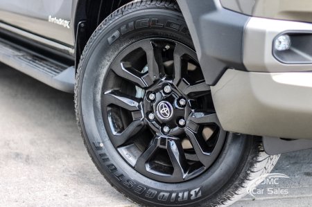2026 Toyota Hilux - photo 9