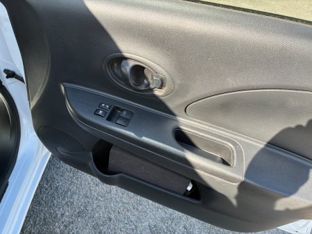 2014 Nissan Micra - photo 5