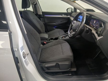 2023 Volkswagen Golf - photo 9