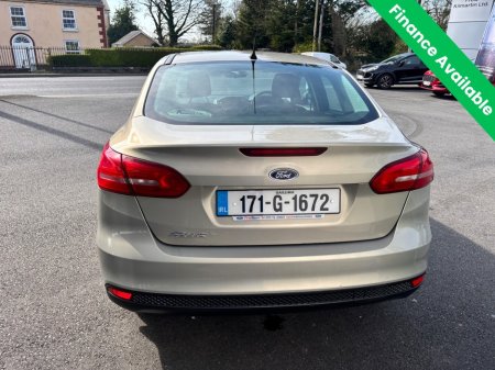 2017 Ford Focus - photo 6