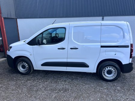 2023 Citroen Berlingo - photo 4