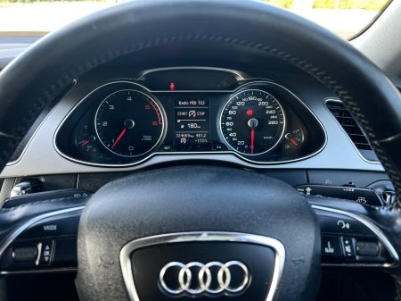 2015 Audi A4 - photo 2