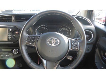 2020 Toyota Yaris - photo 16
