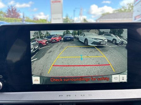 2025 Toyota Prius - photo 14