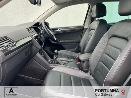 2020 Volkswagen Tiguan - photo 4