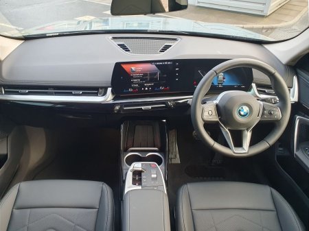 2026 BMW iX1 - photo 4