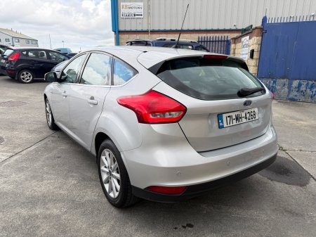 2017 Ford Focus - photo 8