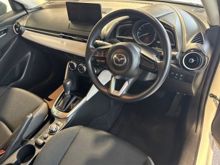 2024 Mazda Mazda2 - photo 9
