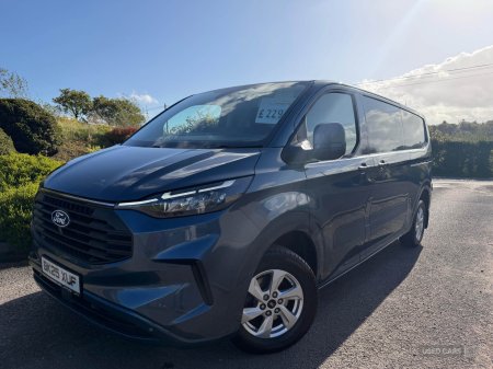 2025 Ford Transit Custom - photo 9