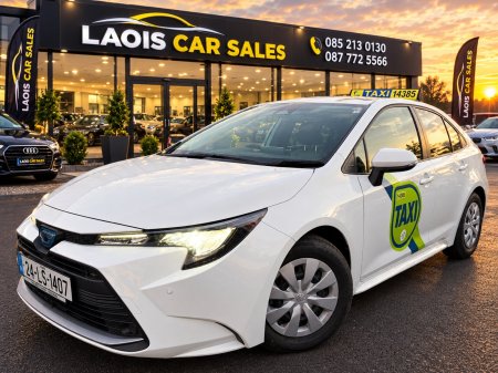 2024 Toyota Corolla - photo 13