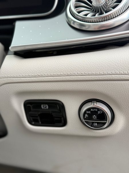 2023 Mercedes-Benz EQE - photo 23