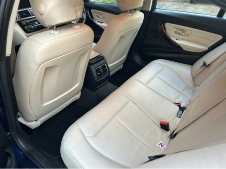 2017 BMW 3-Series - photo 6