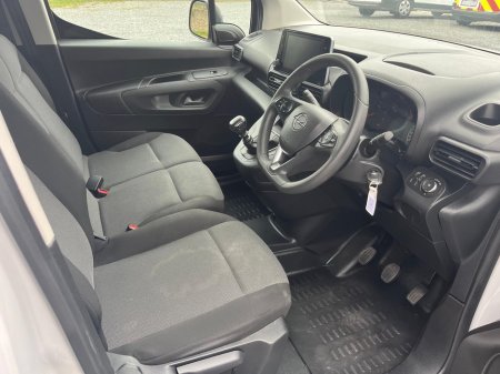 2023 Opel Combo - photo 14