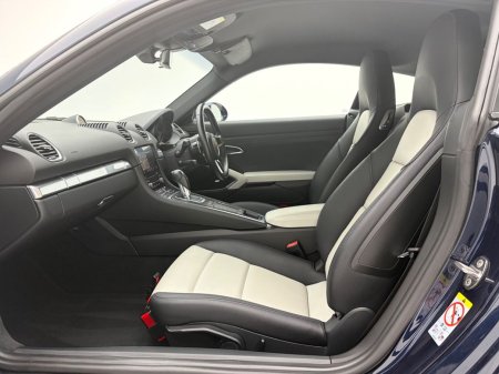 2022 Porsche Cayman - photo 15