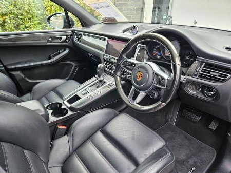 2021 Porsche Macan - photo 8
