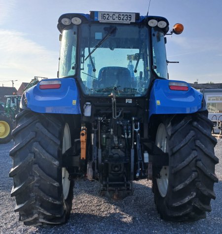 2016 New Holland T5105 - photo 9