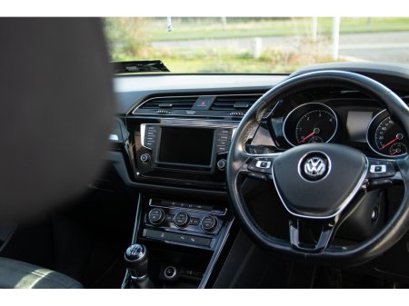 2016 Volkswagen Touran - photo 32