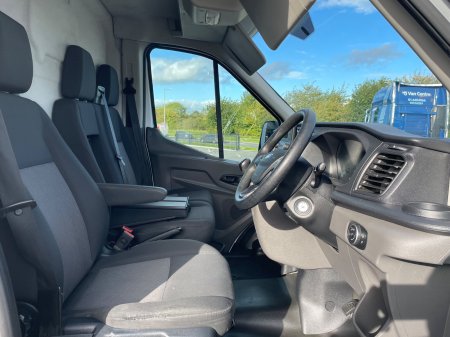 2021 Ford Transit - photo 18