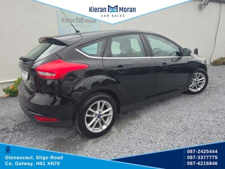 2015 Ford Focus - photo 10