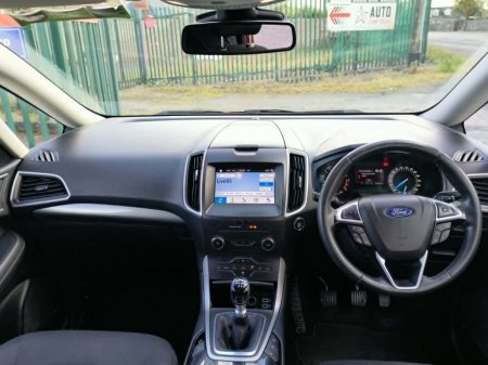 2017 Ford Galaxy - photo 10